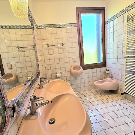 Ca Arivanlial Venice Apartment